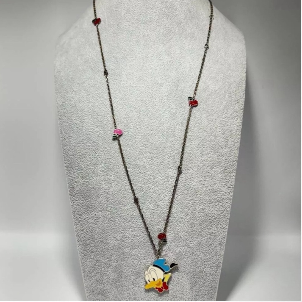 Gucci X Disney Silver Donald Duck Pendant
Necklace - 27" - Picture 10 of 12